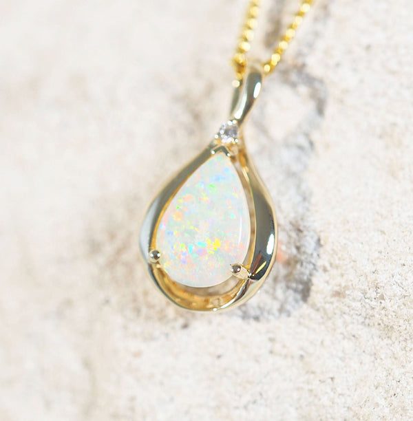 australian opal pendant